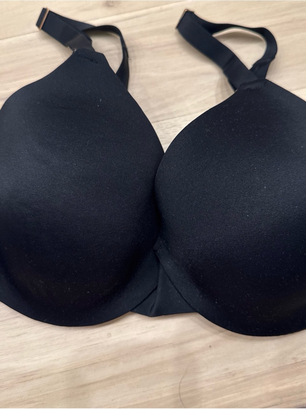 SPANX Black Seamless Molded T-Shirt Bra